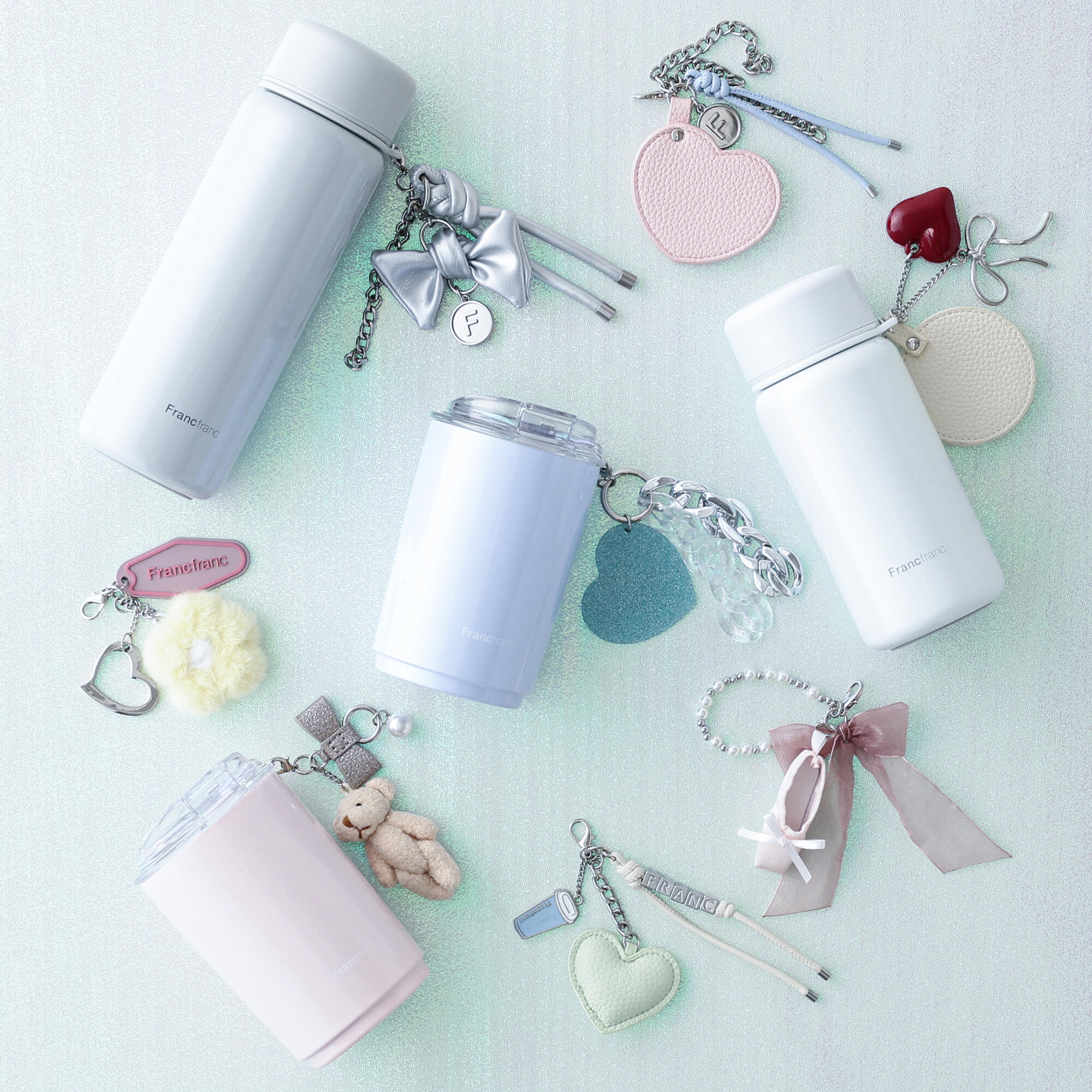 チャームがポイントのアイテムのご紹介♡