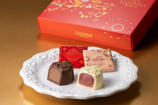 ゴディバ ニューイヤー コレクション アソートメント