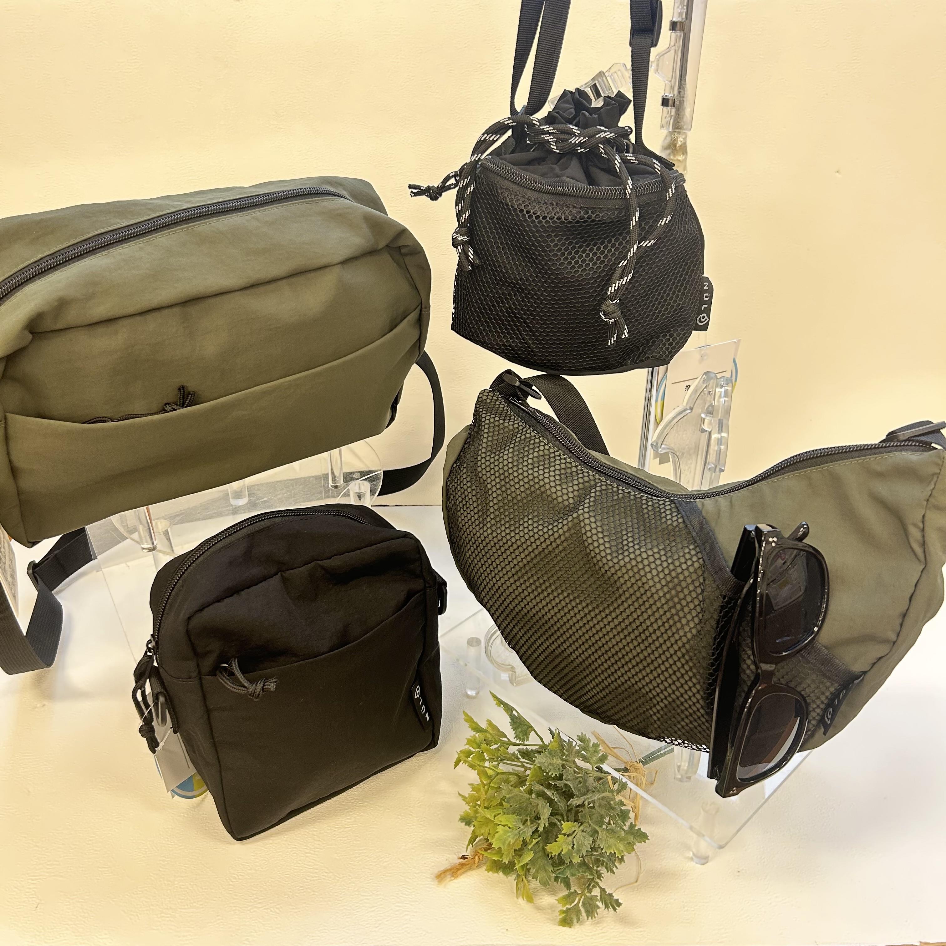 お出かけシーズンに大活躍！！雨の日も安心な撥水バッグが入荷しました★+ﾟ