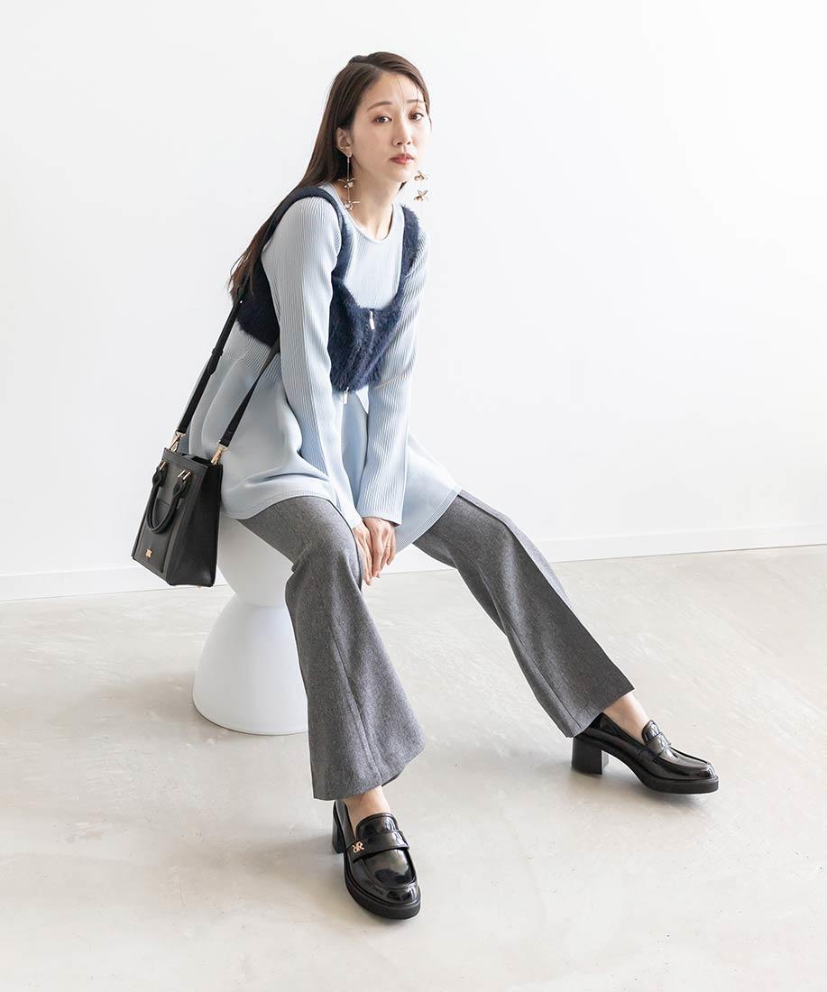 【24AW】フィットフレアパンツ